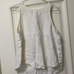 ❗️MASSIVE SALE❗️Bella Dahl white tank